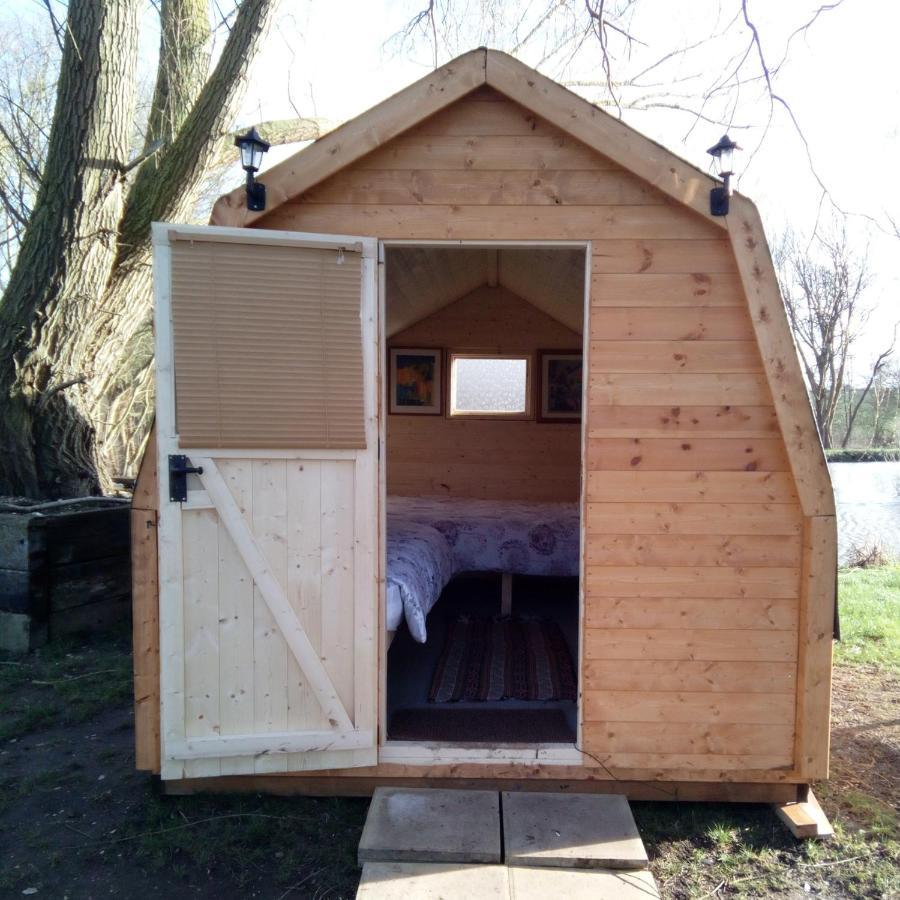 Hotel Rum Bridge "Patsy'S" Family Glamping Pod à Clare Extérieur photo