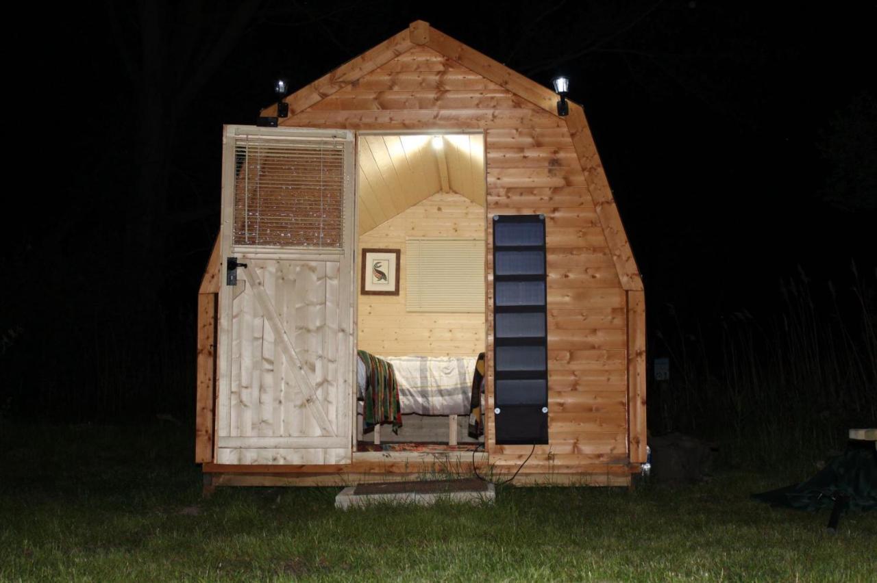 Hotel Rum Bridge "Patsy'S" Family Glamping Pod à Clare Extérieur photo