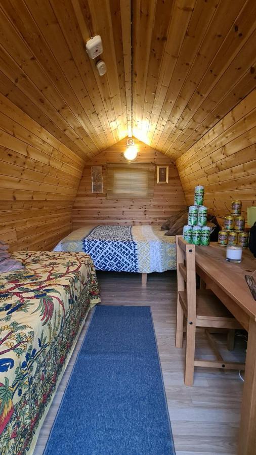 Hotel Rum Bridge "Patsy'S" Family Glamping Pod à Clare Extérieur photo