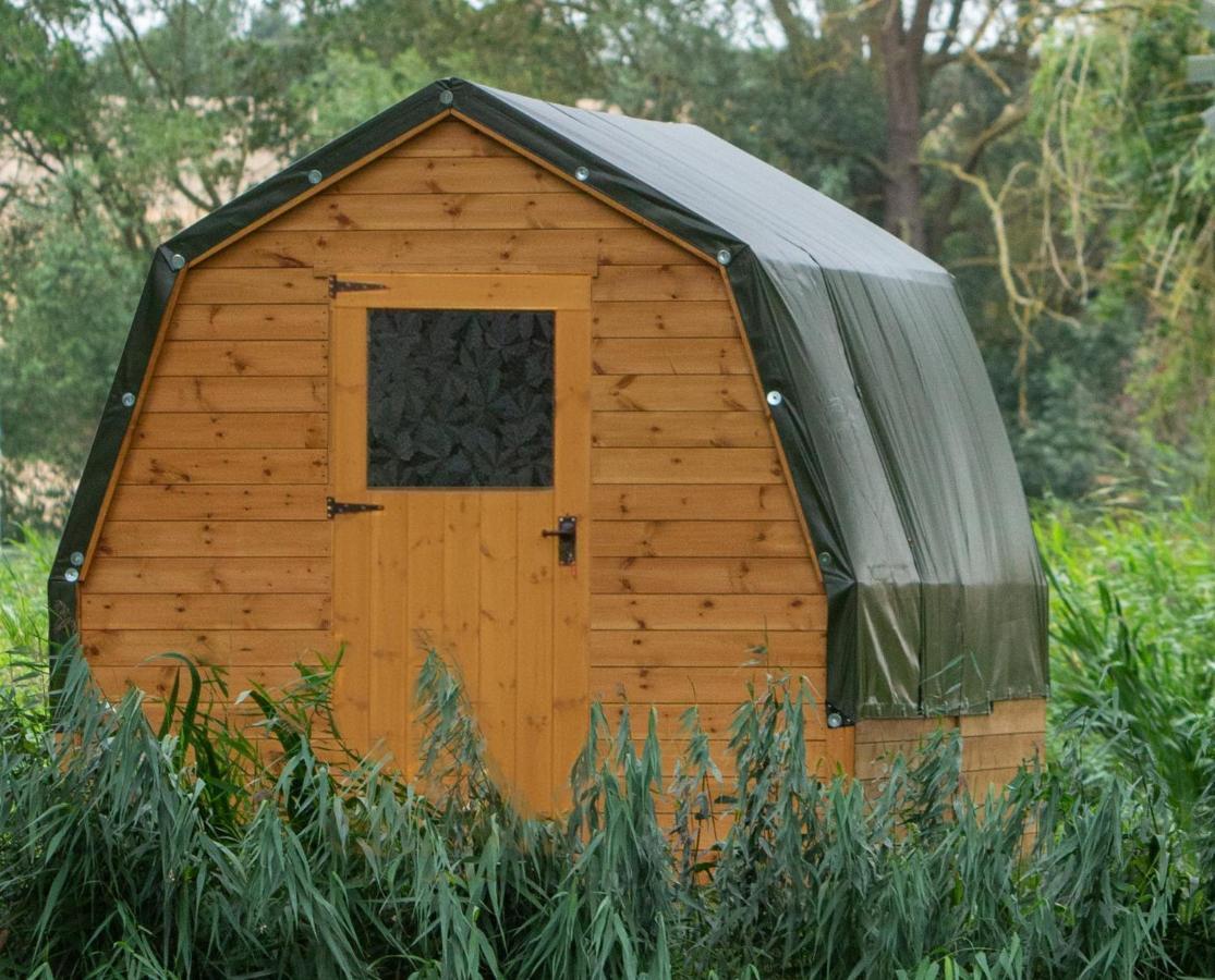 Hotel Rum Bridge "Patsy'S" Family Glamping Pod à Clare Extérieur photo